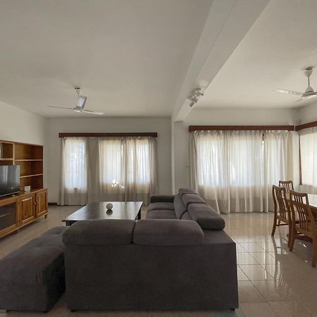 Beach View Villa - Beauvallon Villas Бо Валон Екстериор снимка