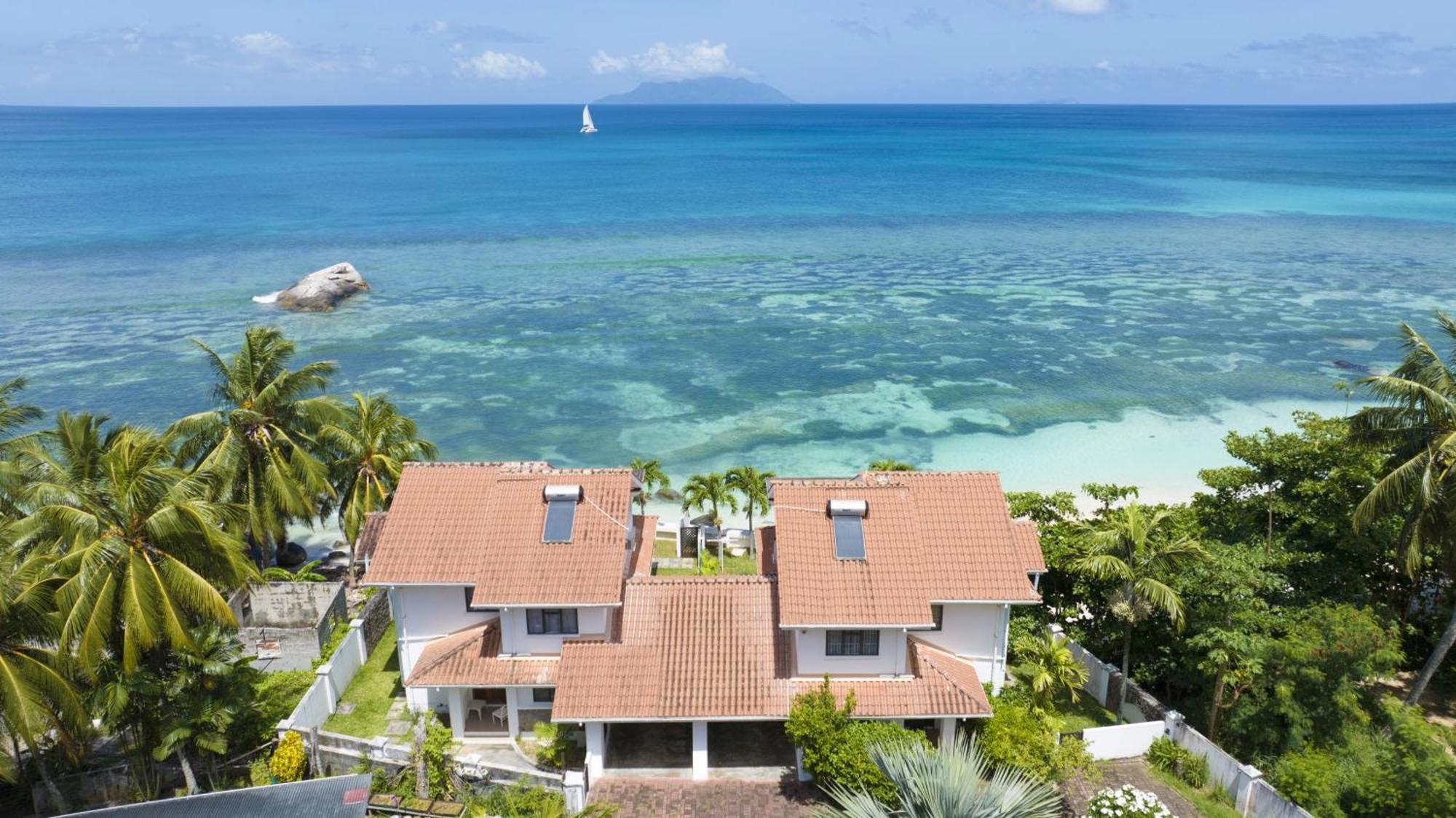Beach View Villa - Beauvallon Villas Бо Валон Екстериор снимка