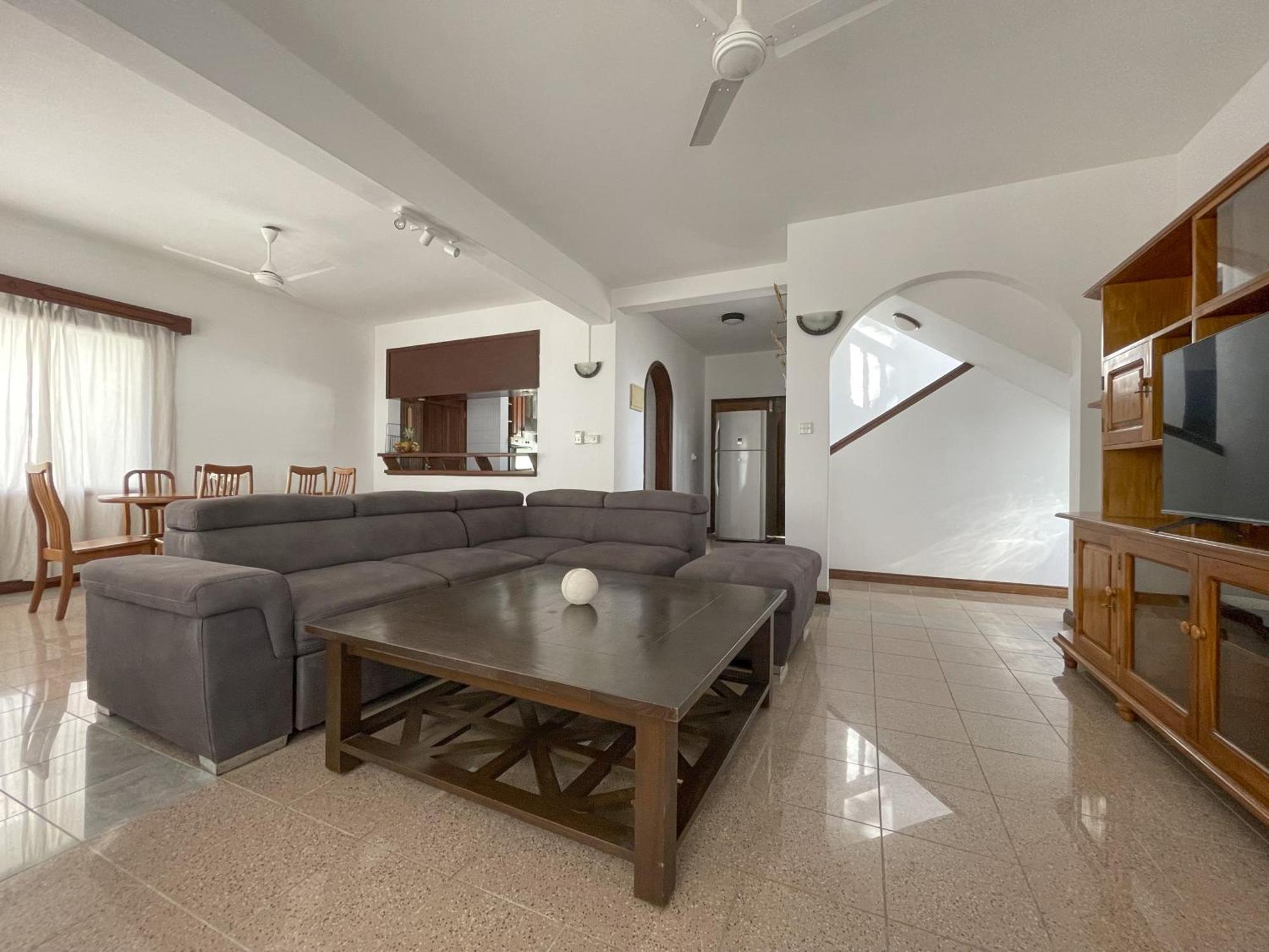Beach View Villa - Beauvallon Villas Бо Валон Екстериор снимка